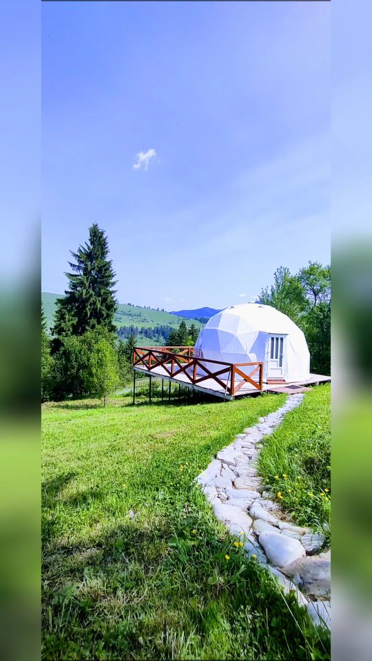 Krasnyk Paradise, Красник